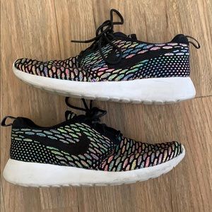 Nike Rosche Sneakers 6